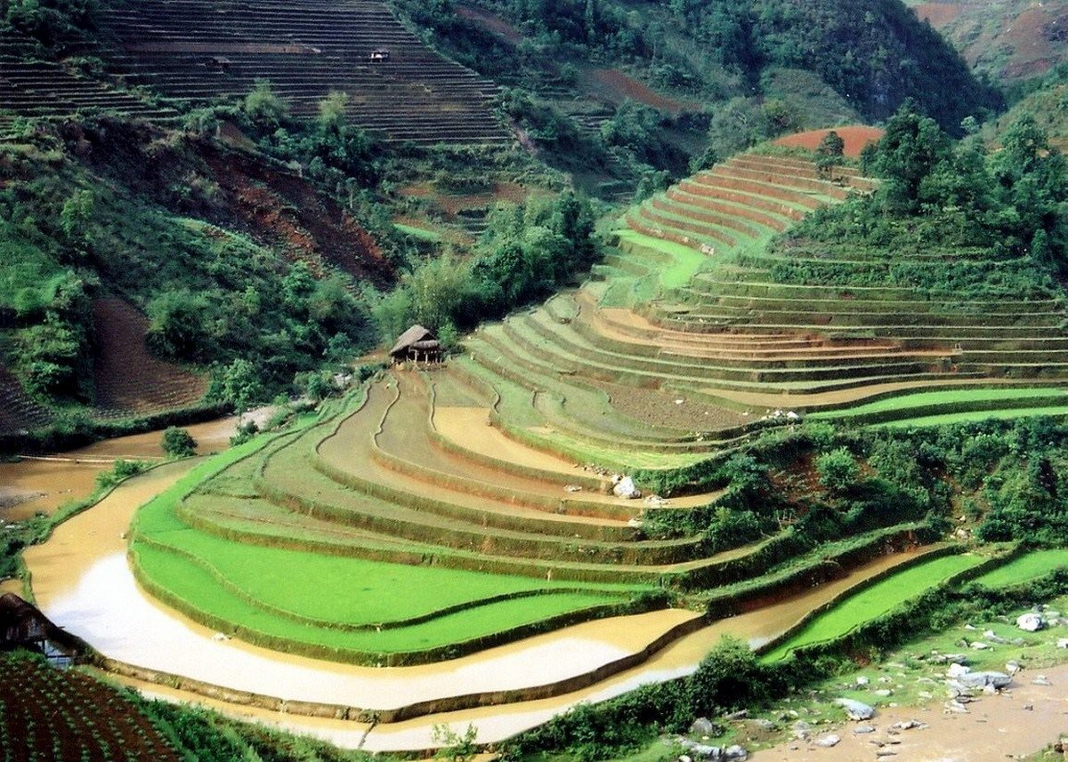 North Vietnam Hiking Tour 12 Day Itinerary